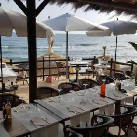 Chambao Cabopino Apartament *