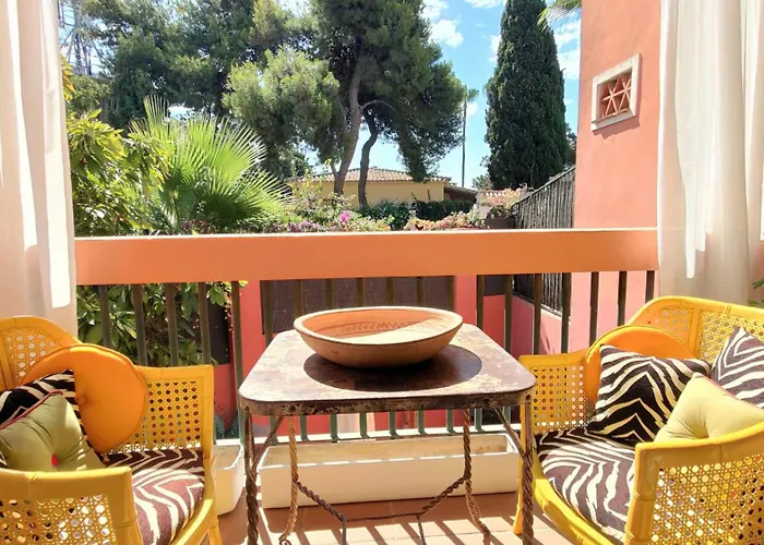 アパート Chambao Cabopino マルベーリャ