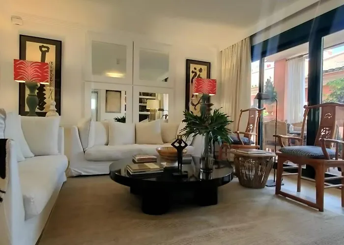 Chambao Cabopino アパート